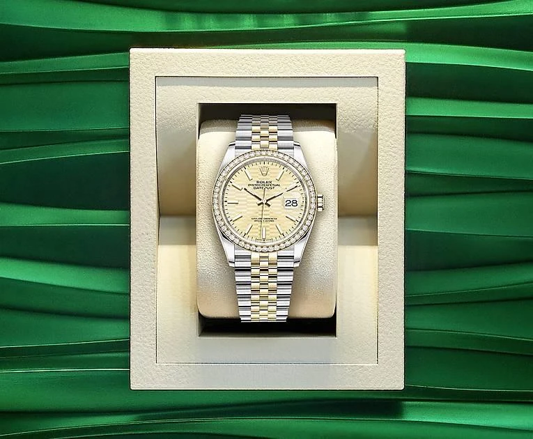 Заказать Rolex  Datejust Oyster Perpetual 36 Mm  m126283rbr-0025