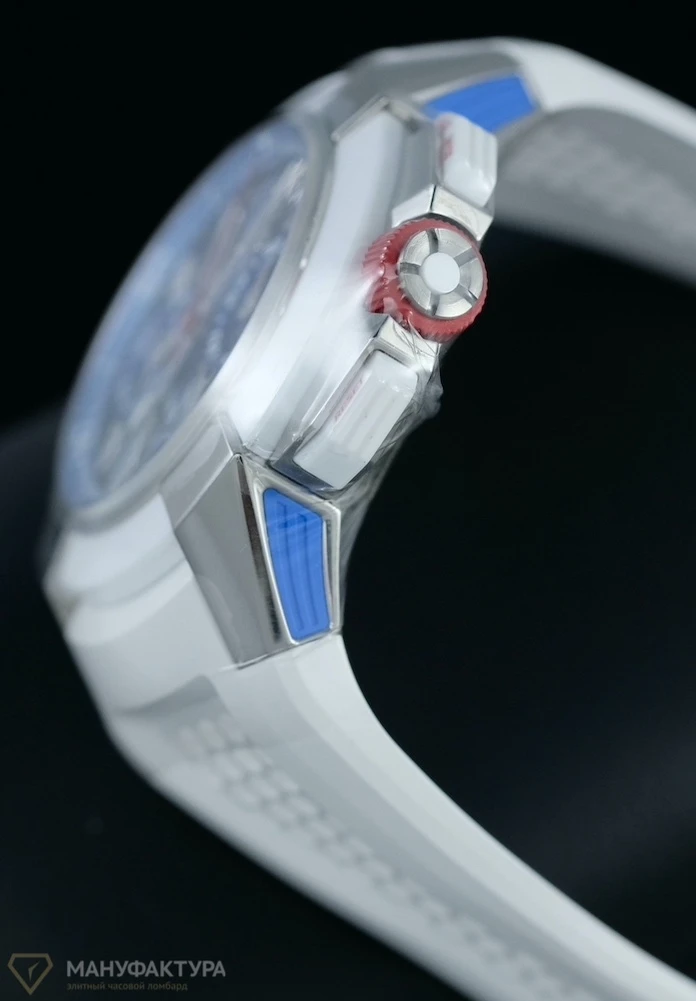 Часы Jacob &amp; Co  Epic X Chrono Messi Titanium  EC313.20.PE.LL.G
