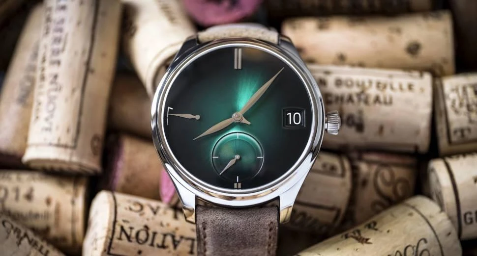 Заказать H. Moser &amp; Cie  H. Moser &amp; Cie Endeavour Perpetual Calendar Purity  1800-0202