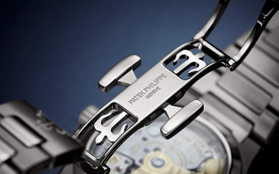 Заказать Patek Philippe  Nautilus  7118/1200A-010
