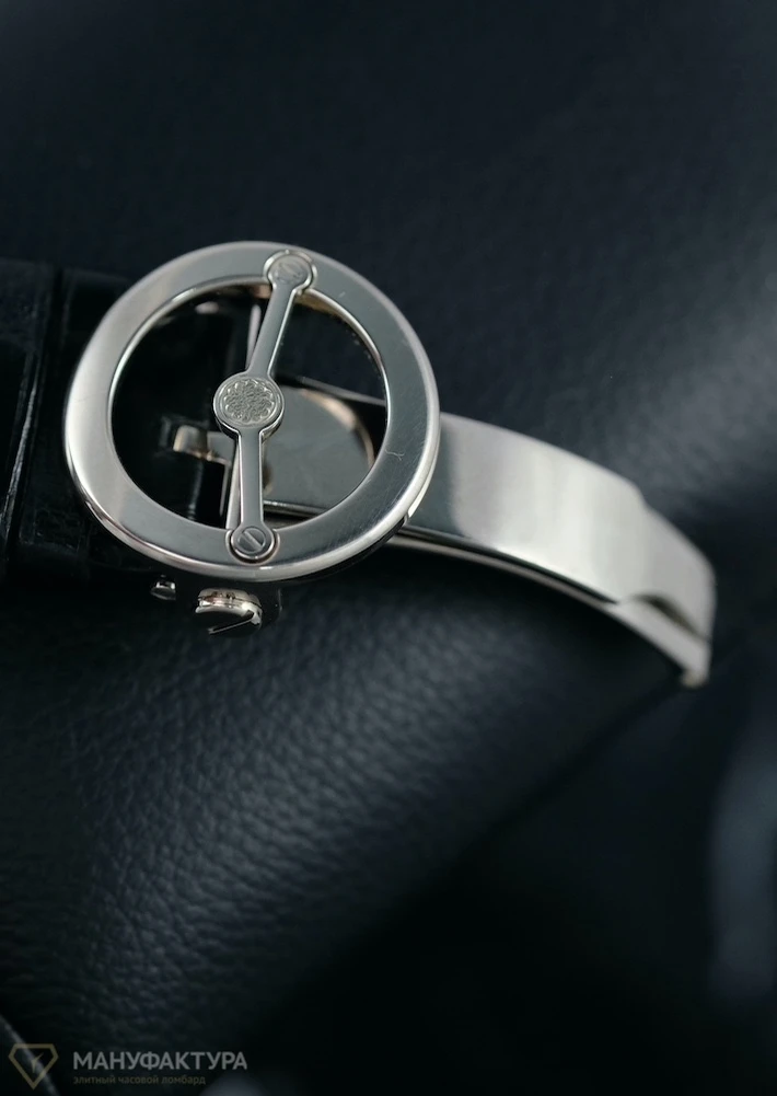 Часы Bovet  Amadeo Fleurier Complications Tourbillon Jumping Hours  CP0493