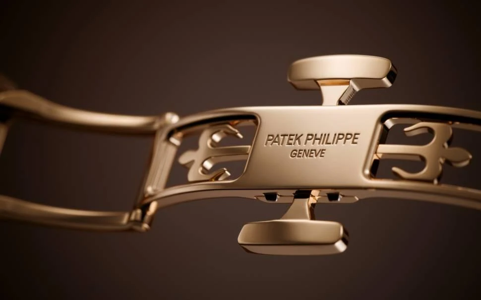 Заказать Patek Philippe  Nautilus Travel Time Chronograph  5990/1R-001