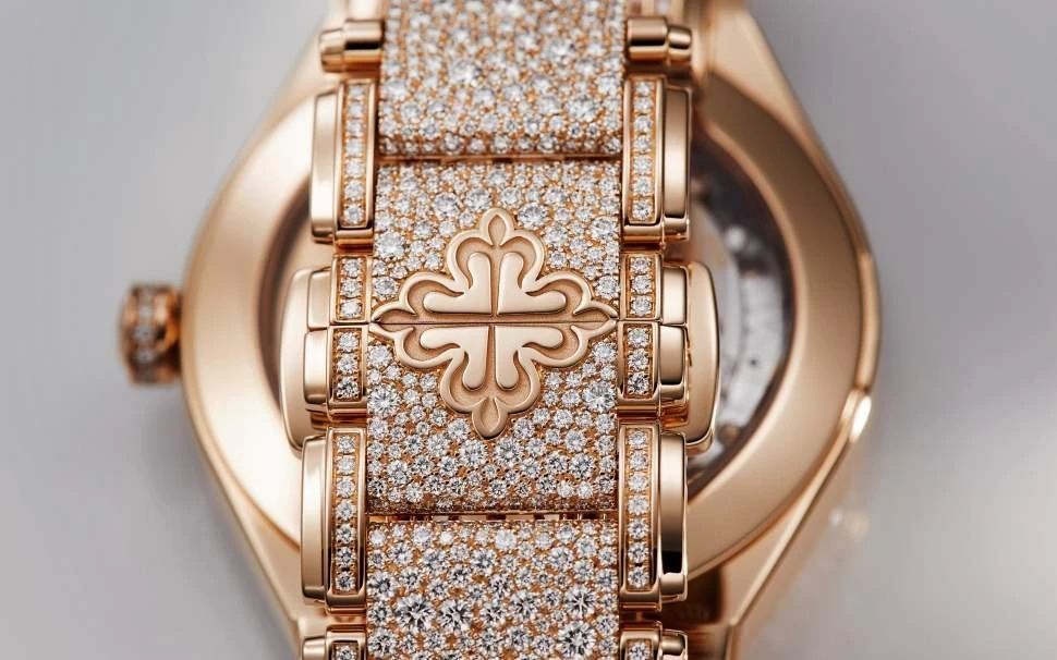 Заказать Patek Philippe  Twenty 4  7300/1450R-001