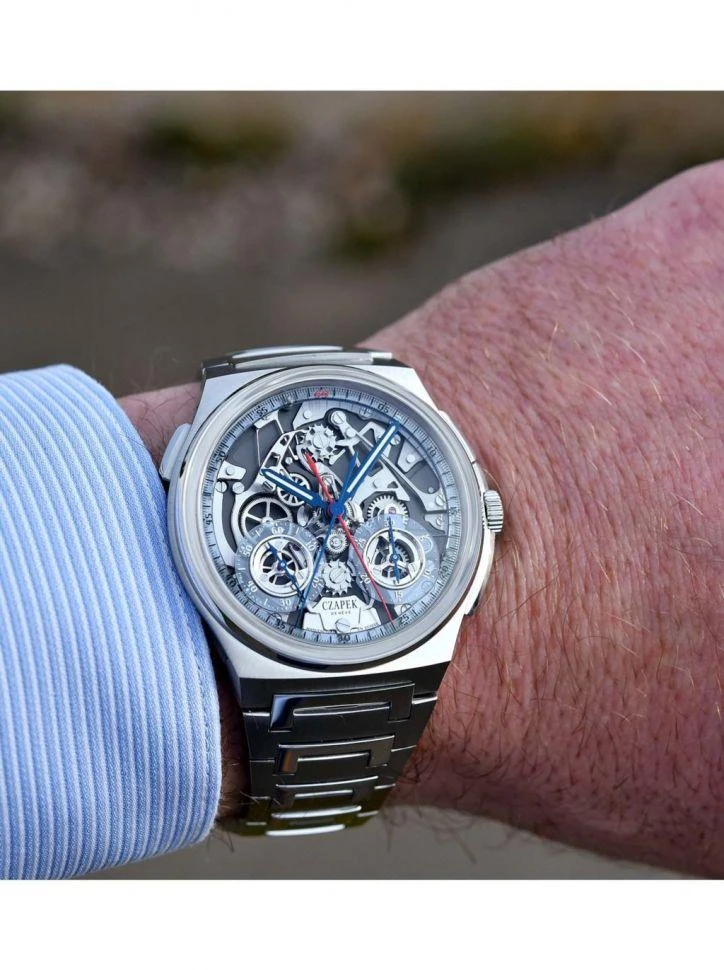 Заказать   Antarctique Chronograph  Rattrapante Ice Blue