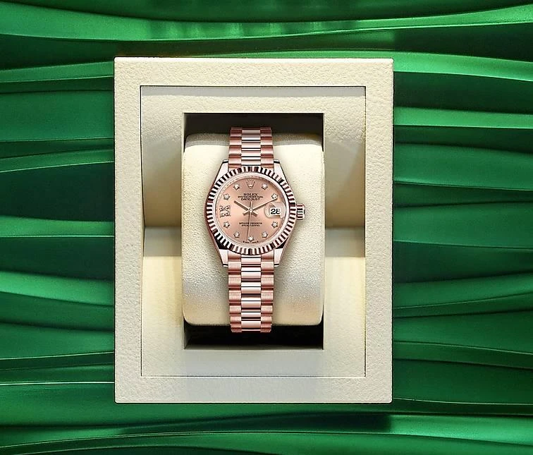 Заказать Rolex  Lady-Datejust Oyster Perpetual 28 Mm  m279175-0029