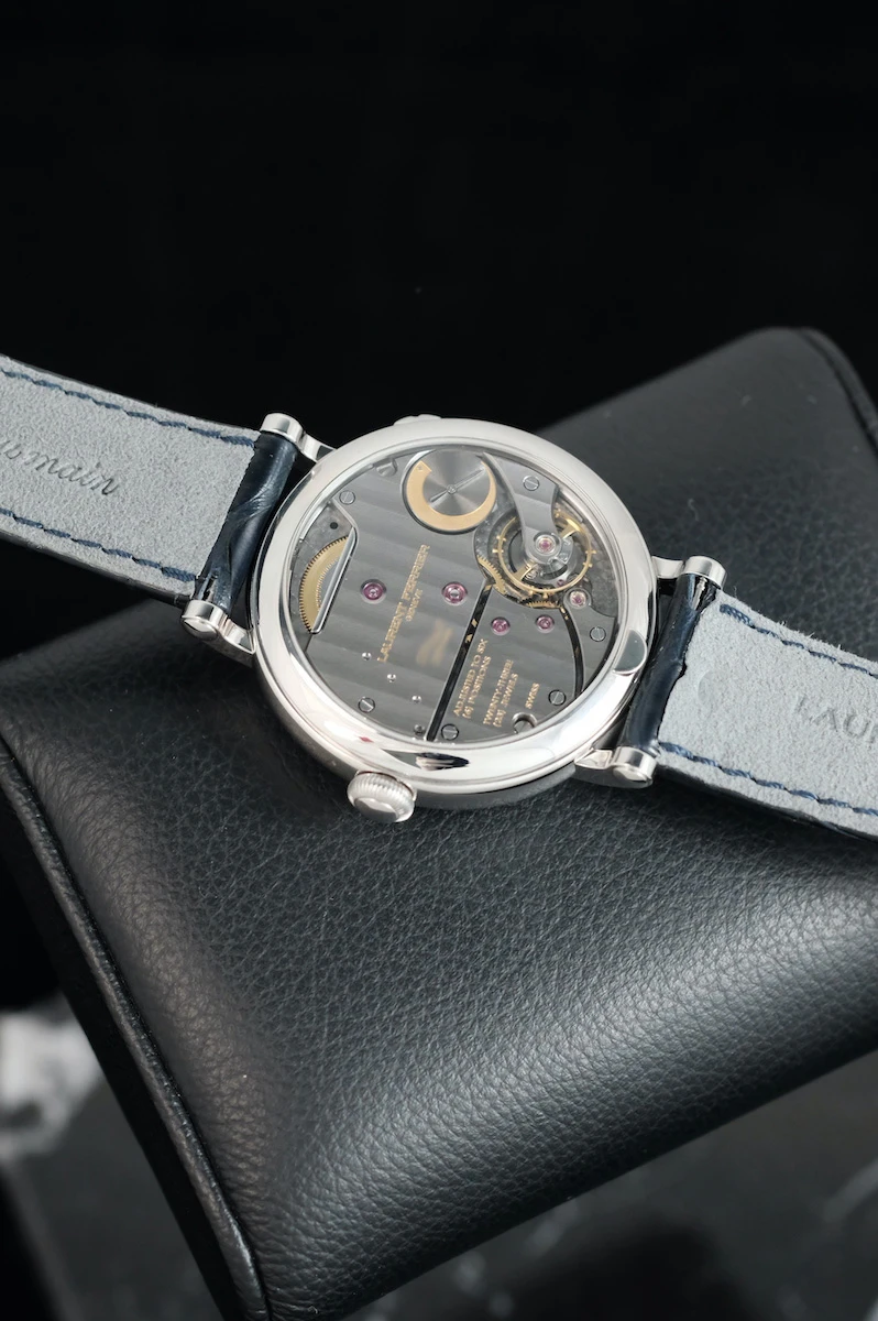 Часы Laurent Ferrier  Ecole Annual Calendar Steel Blue Piece Unique 40 Mm  LCF025