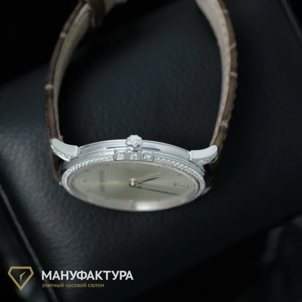 Часы Harry Winston  Midnight  MIDQHM39WW002