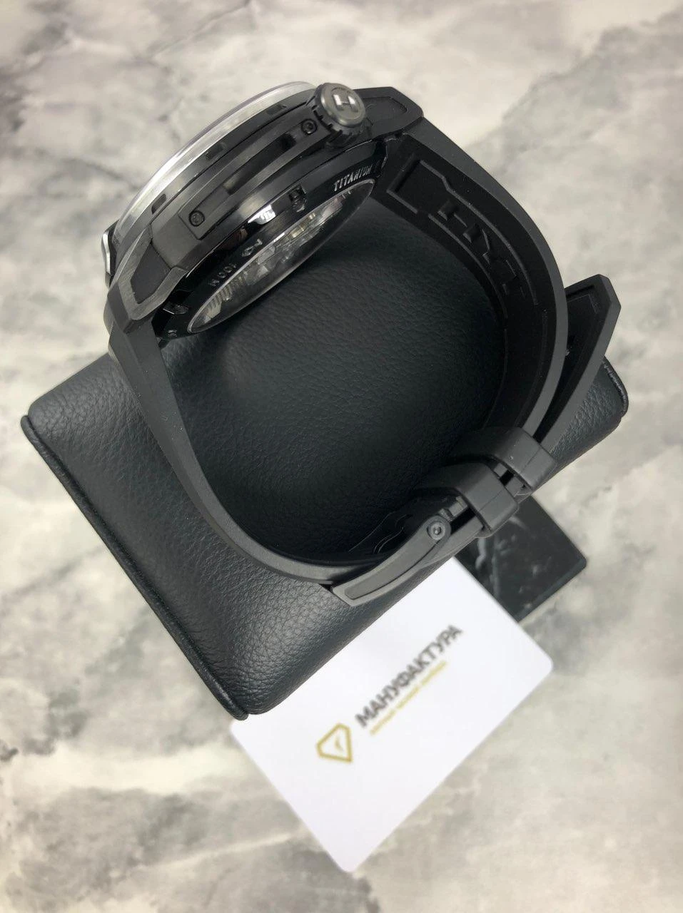 Часы HYT  H1 Titanium Dlc Black  148-DL-21-GF-RU