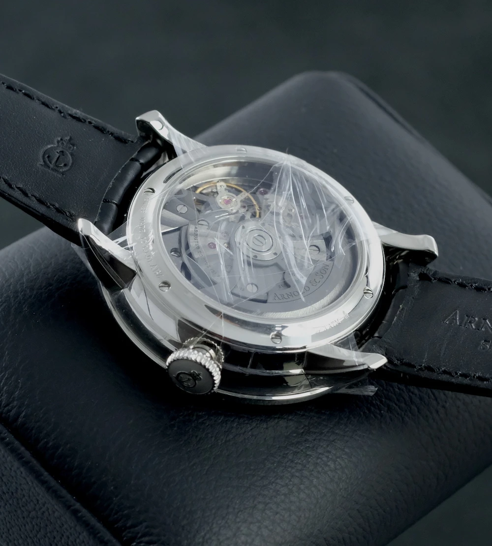 Часы Arnold &amp; Son  Instrument Collection Tbr  1ARASSO1A