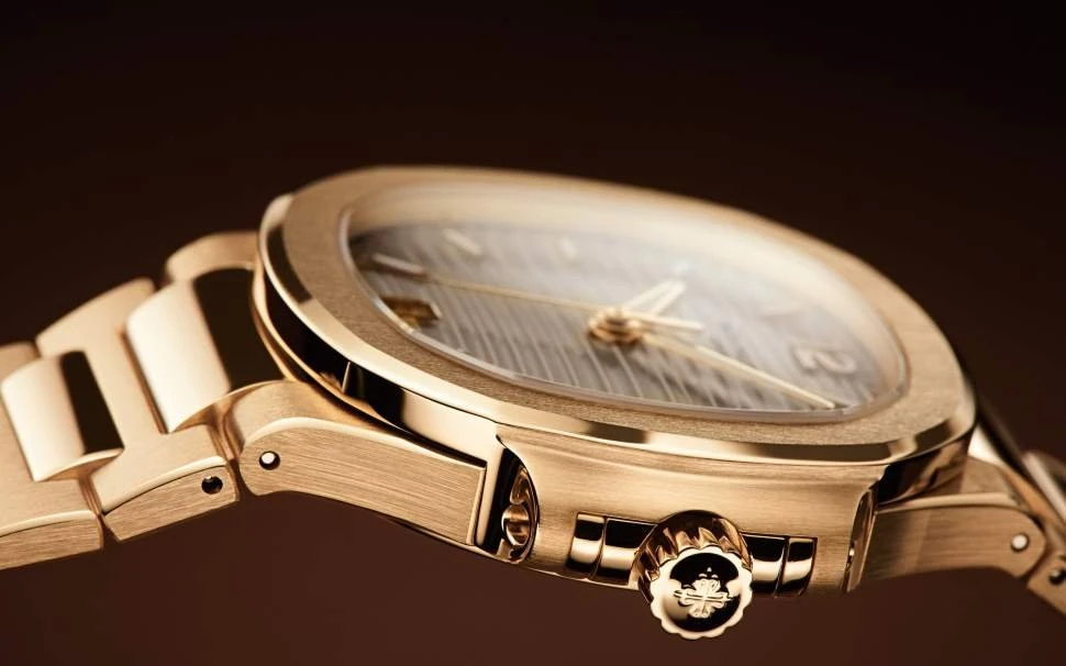 Заказать Patek Philippe  Nautilus  7118/1R-001