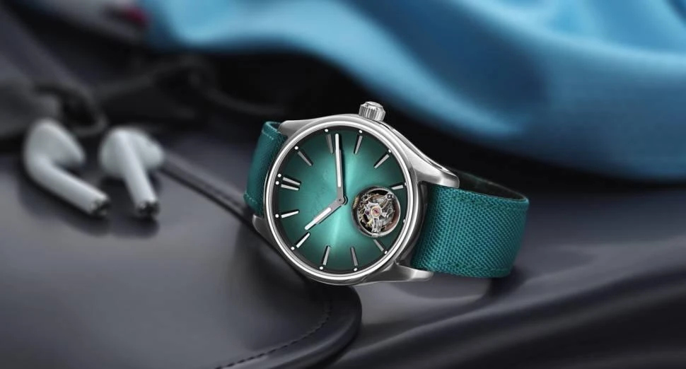 Заказать H. Moser &amp; Cie  H. Moser &amp; Cie Pioneer Tourbillon  3804-1205