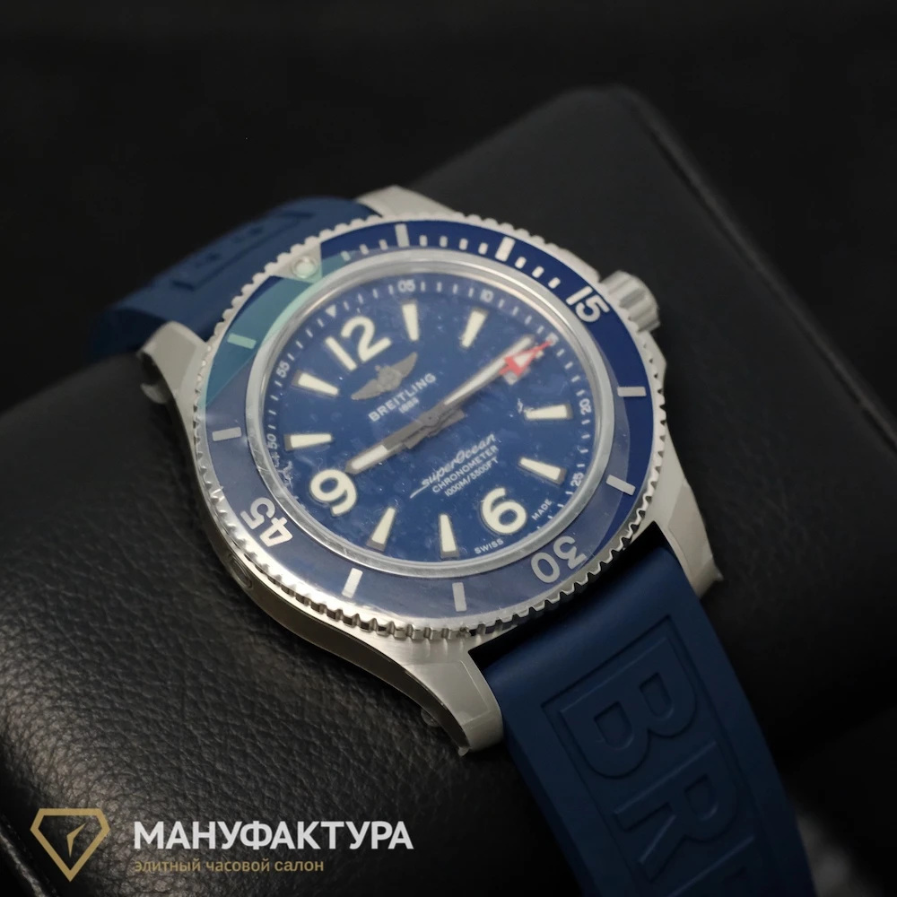 Часы Breitling  Superocean Automatic 44  A17367D81C1S2