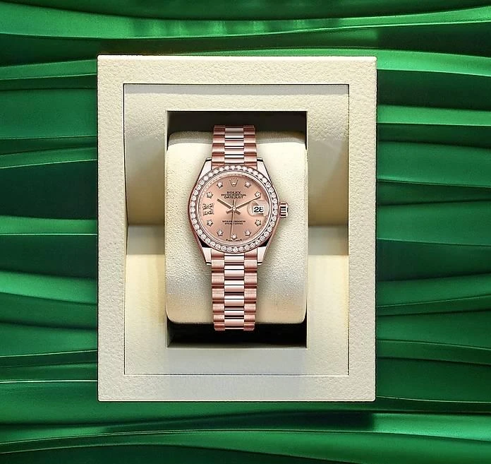 Заказать Rolex  Lady-Datejust Oyster Perpetual 28 Mm  m279135rbr-0029