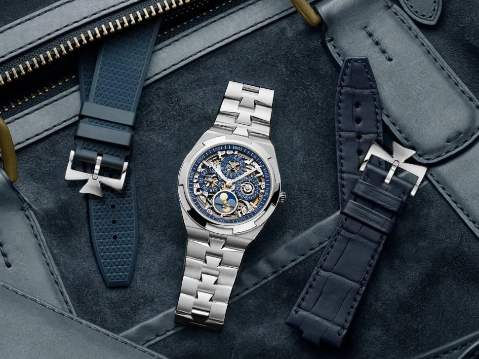 Заказать Vacheron Constantin  Overseas Perpetual Calendar Ultra-Thin  4300V/120G-B945