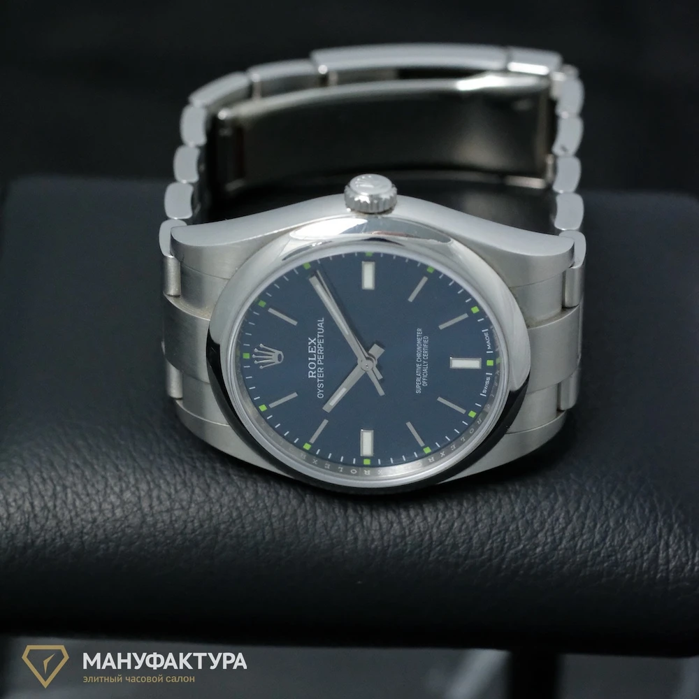 Часы Rolex  Oyster Perpetual 39Mm Blue Dial  114300