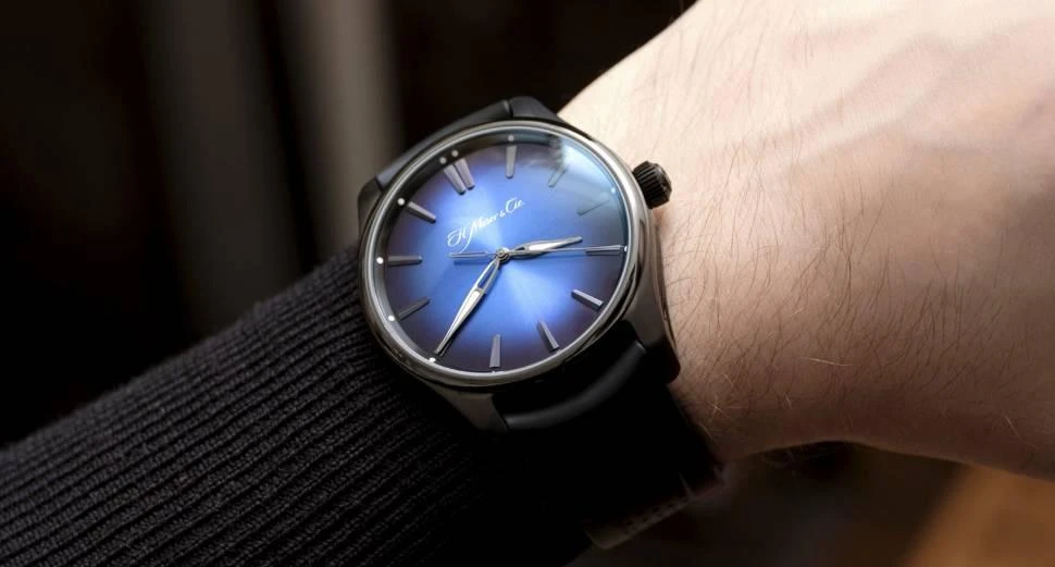 Заказать H. Moser &amp; Cie  H. Moser &amp; Cie Pioneer Centre Seconds  3200-1205