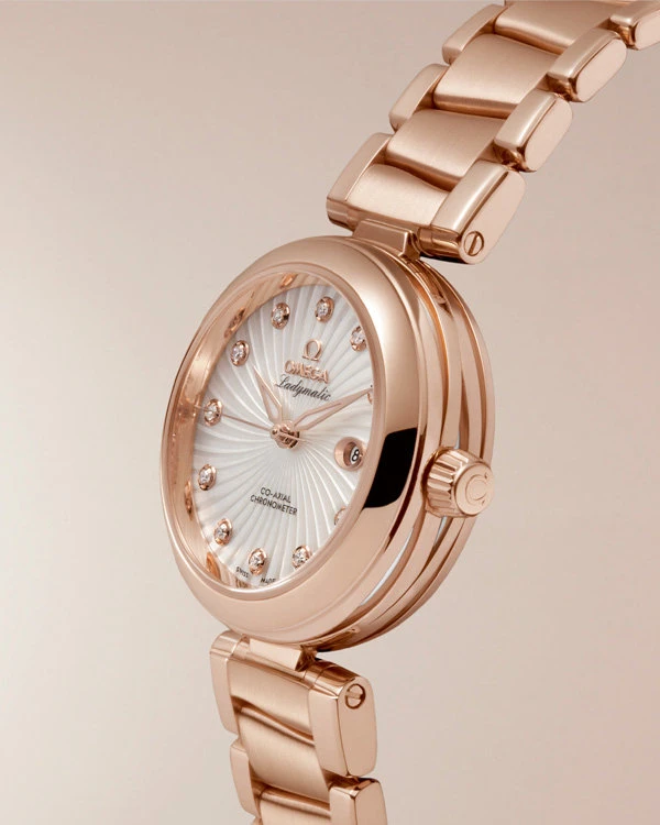 Заказать Omega  De Ville Ladymatic Co-Axial 34 Mm  425.60.34.20.55.001