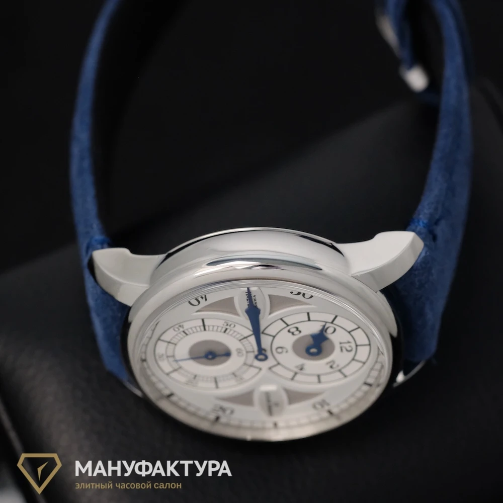 Часы Louis Erard  Le Régulateur Louis Erard X Vianney Halter  85237AA51