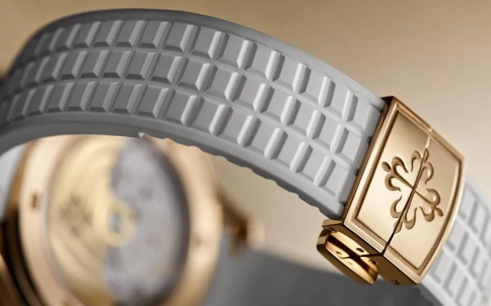 Заказать Patek Philippe  Aquanaut Luce  5268/200R-001