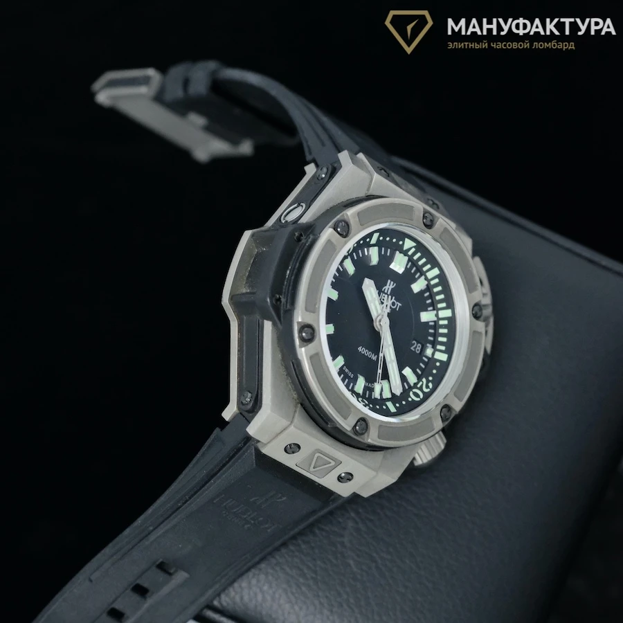 Часы Hublot  King Power Oceanographic 4000  731.NX.1190.RX