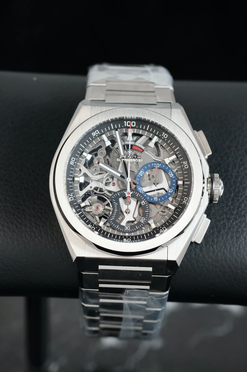 Часы Zenith  El Primero Defy 21  95.9000.9004/78.M9000