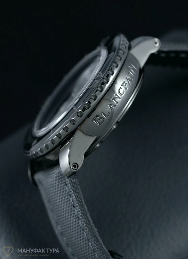 Часы Blancpain  Fifty Fathoms Dark Knight Automatikblack Edition  5015-11C30-52A