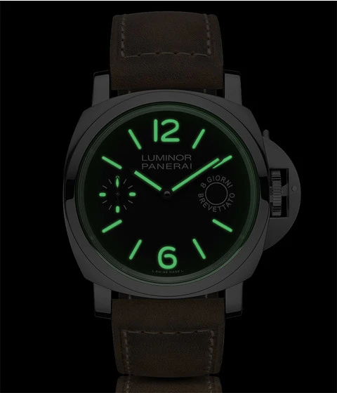 Часы Panerai  Luminor 8-Days 44Mm  PAM00590