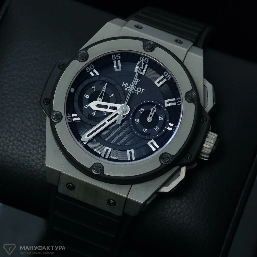 Часы Hublot  King Power Foudroyante Zirconium  715.ZX.1127.RX