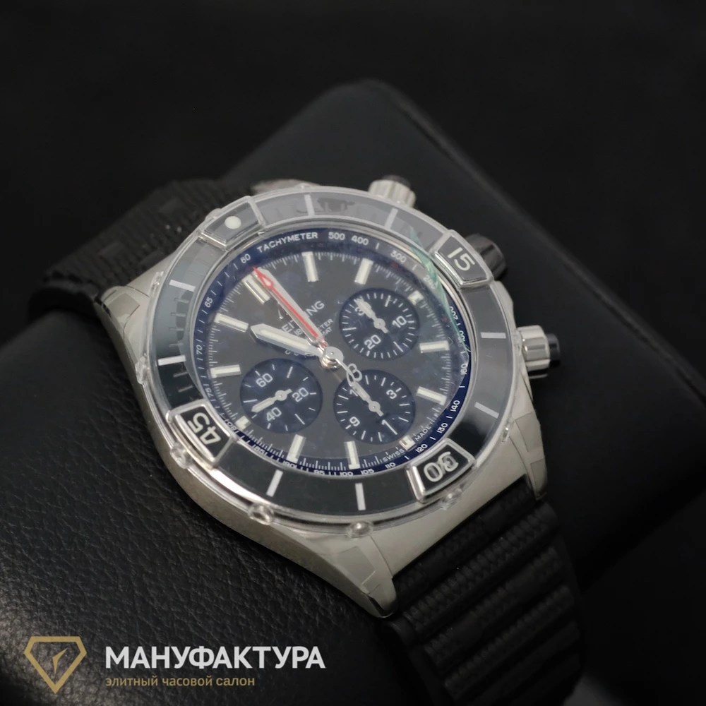 Часы Breitling  Super Chronomat B01 44  AB0136251B2S1