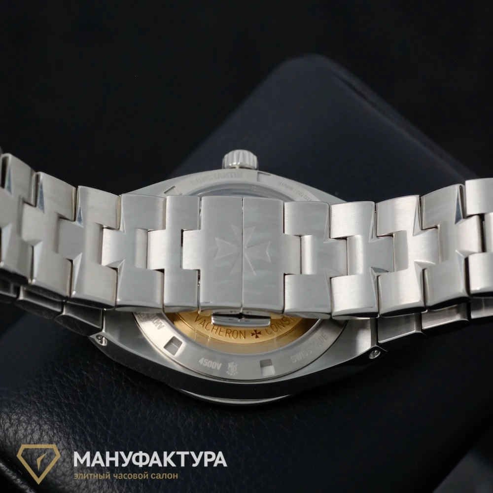 Часы Vacheron Constantin  Overseas Automatic Date 41 Mm  4500V/110A-B128