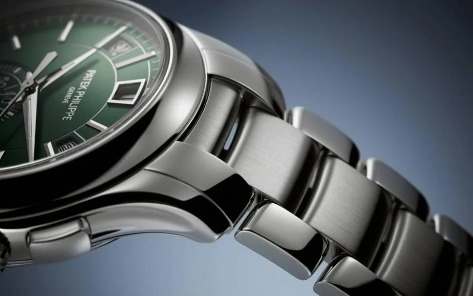 Часы Patek Philippe  Annual Calendar Chronograph Green   5905/1A-001
