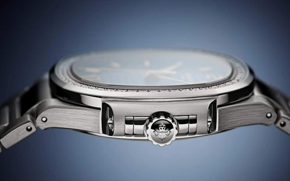 Заказать Patek Philippe  Nautilus  7118/1200A-001