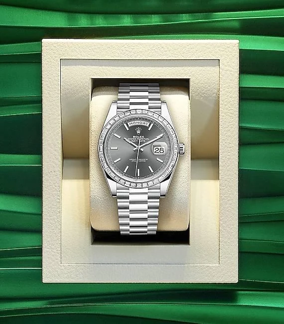 Заказать Rolex  Day-Date Oyster Perpetual 40 Mm  m228396tbr-0031