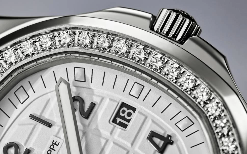 Заказать Patek Philippe  Aquanaut Luce  5267/200A-010