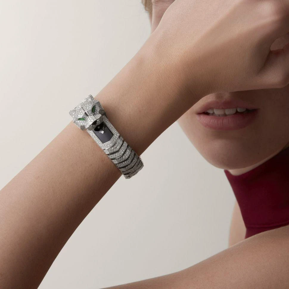 Заказать Cartier  La Panthere De Watch  HPI01540