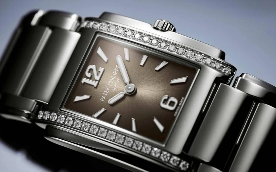 Заказать Patek Philippe  Twenty 4 Quartz  4910-1200A-010