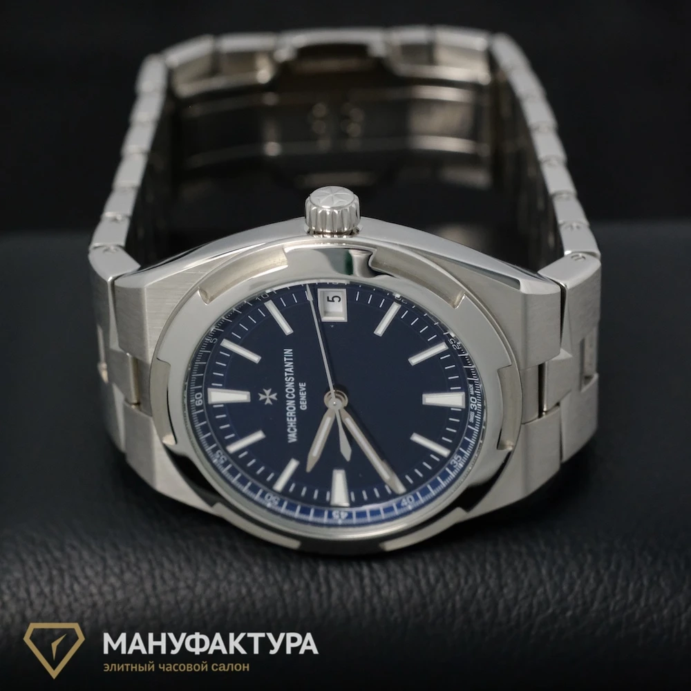 Часы Vacheron Constantin  Overseas Automatic Date 41 Mm  4500V/110A-B128