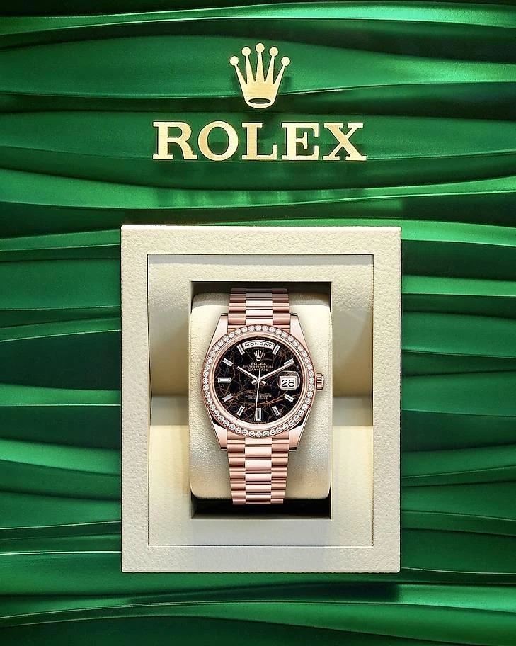 Заказать Rolex  Day-Date Oyster Perpetual 40 Mm  m228345rbr-0016