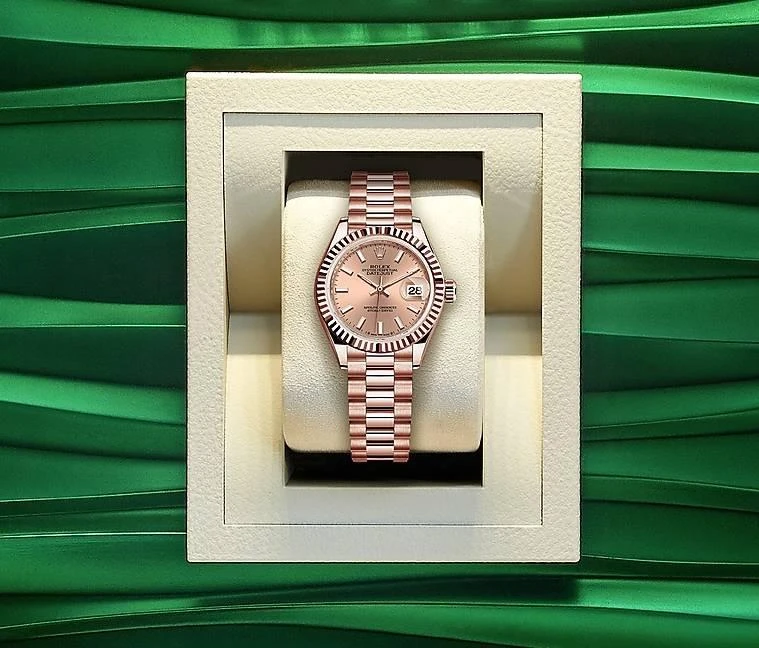 Заказать Rolex  Lady-Datejust Oyster Perpetual 28 Mm  m279175-0025