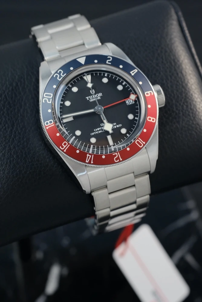 Часы Tudor  Black Bay Gmt  79830RB-0001