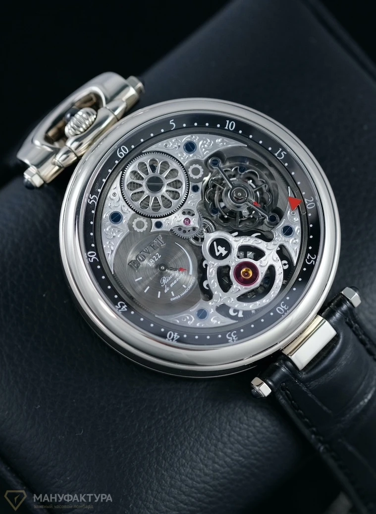 Часы Bovet  Amadeo Fleurier Complications Tourbillon Jumping Hours  CP0493