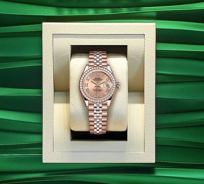 Заказать Rolex  Lady-Datejust Oyster Perpetual 28 Mm  m279135rbr-0028
