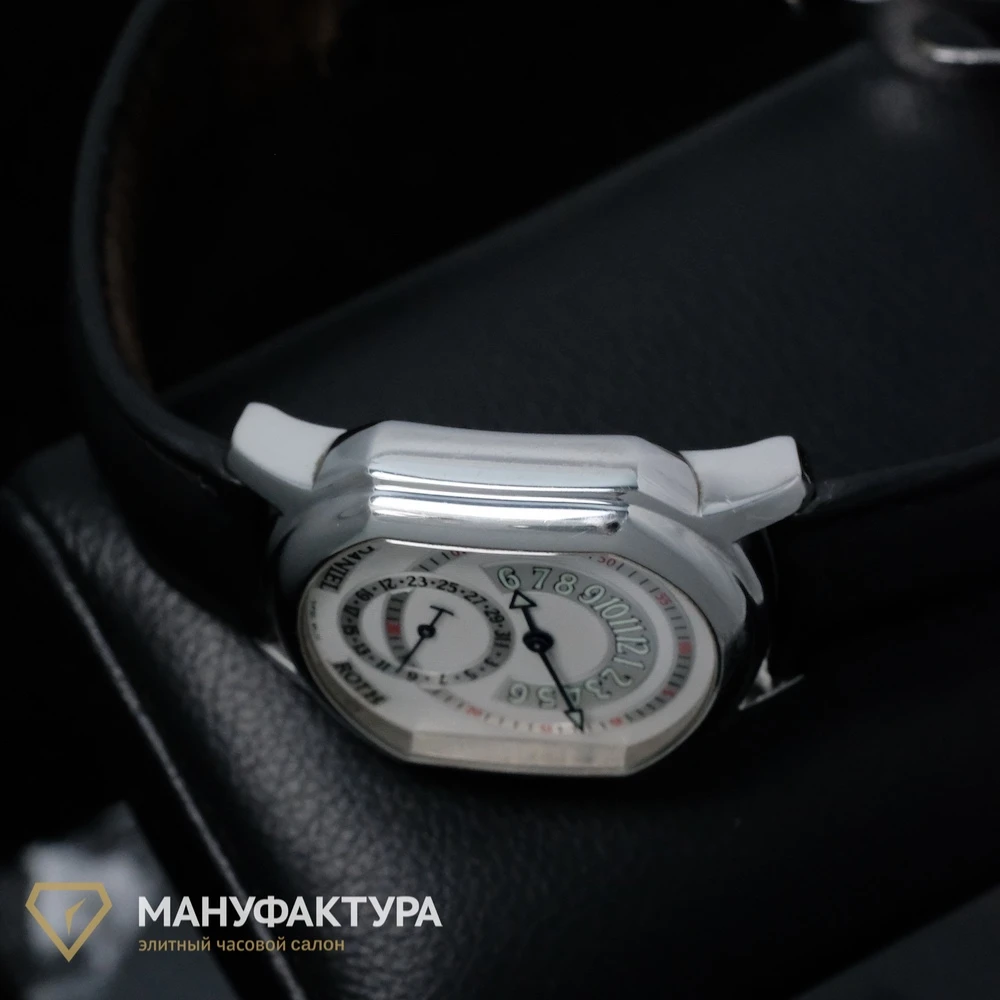 Часы Daniel Roth  Premier Retrograde  807.L.10