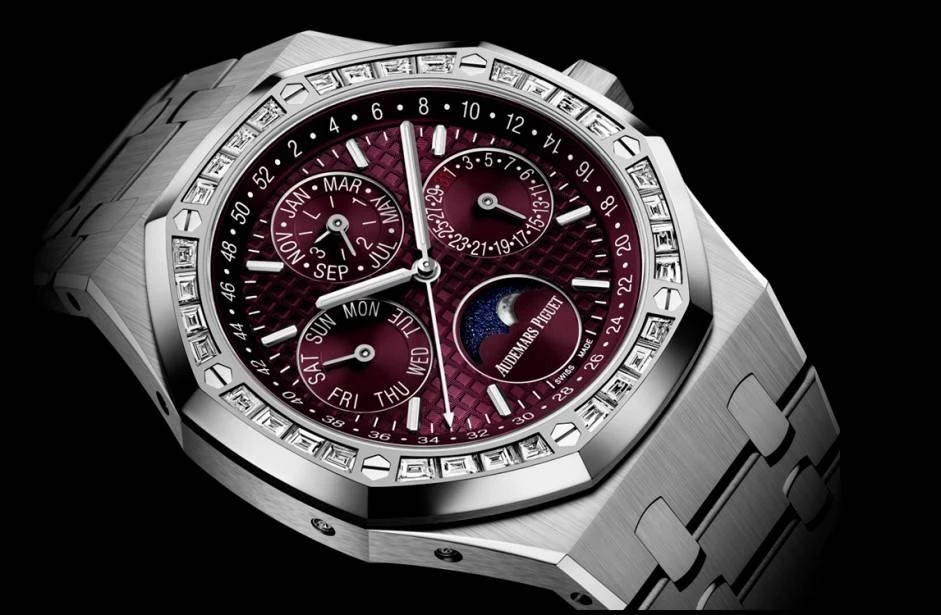 Заказать Audemars Piguet  Royal Oak Perpetual Calendar  26598BC.ZZ.1220BC.01