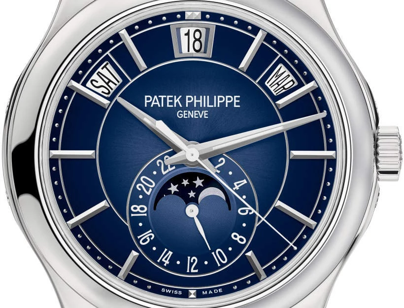 Заказать Patek Philippe  Complications  5205G-013
