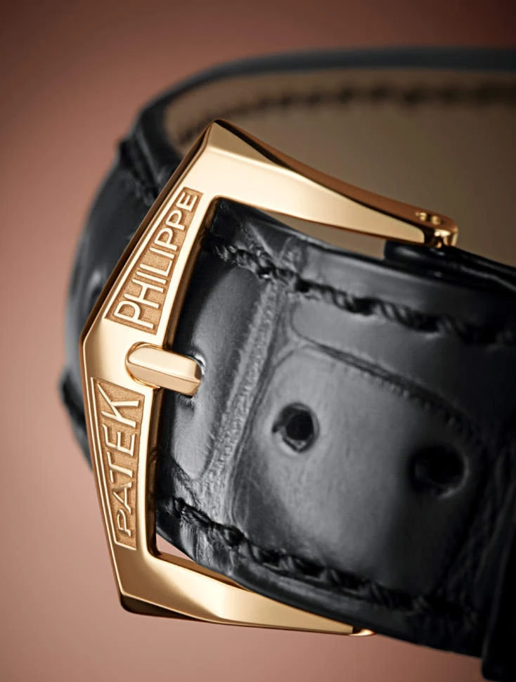 Заказать Patek Philippe  Complications  5235/50R-001