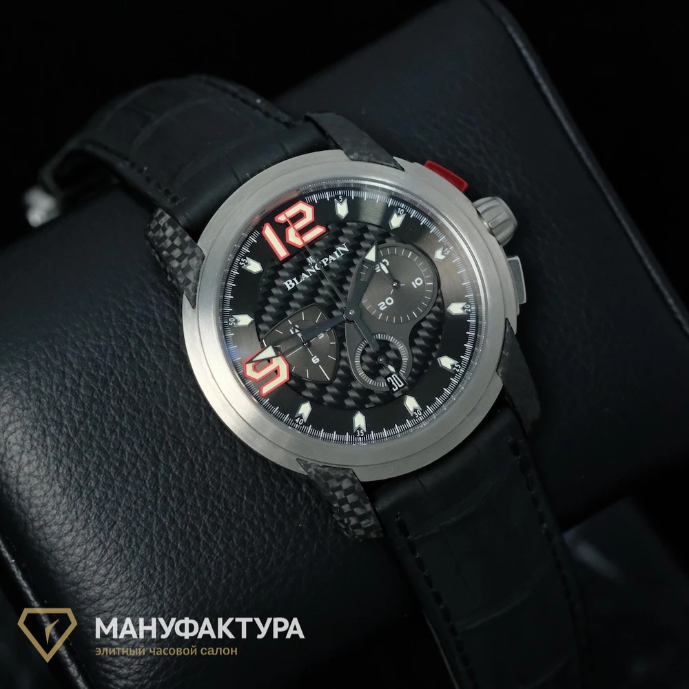 Часы Blancpain  L-Evolution Chronographe Flyback  8885F-1203-52B