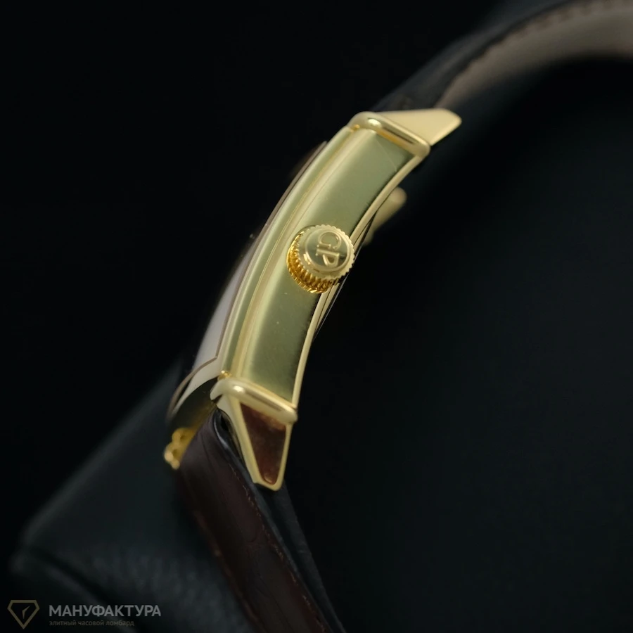Часы Girard-Perregaux  Girard Perregaux "Vintage 1945 Power Reserve" 2585  25850.0.51.1051