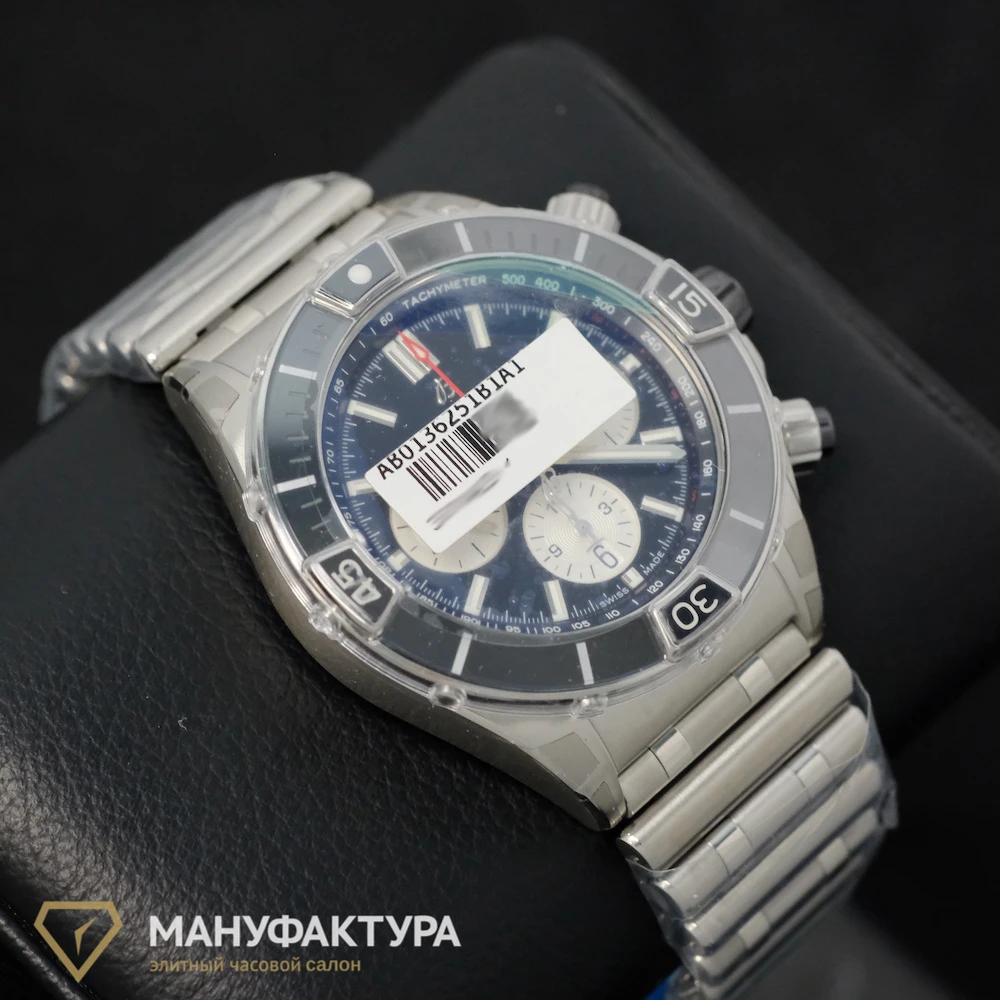 Часы Breitling  Super Chronomat B01 44  AB0136251B1A1