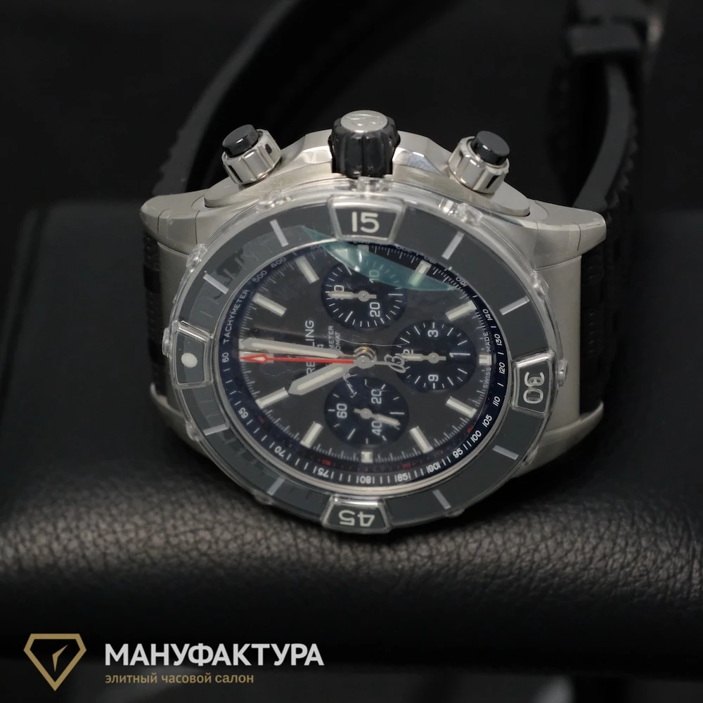 Часы Breitling  Super Chronomat B01 44  AB0136251B2S1